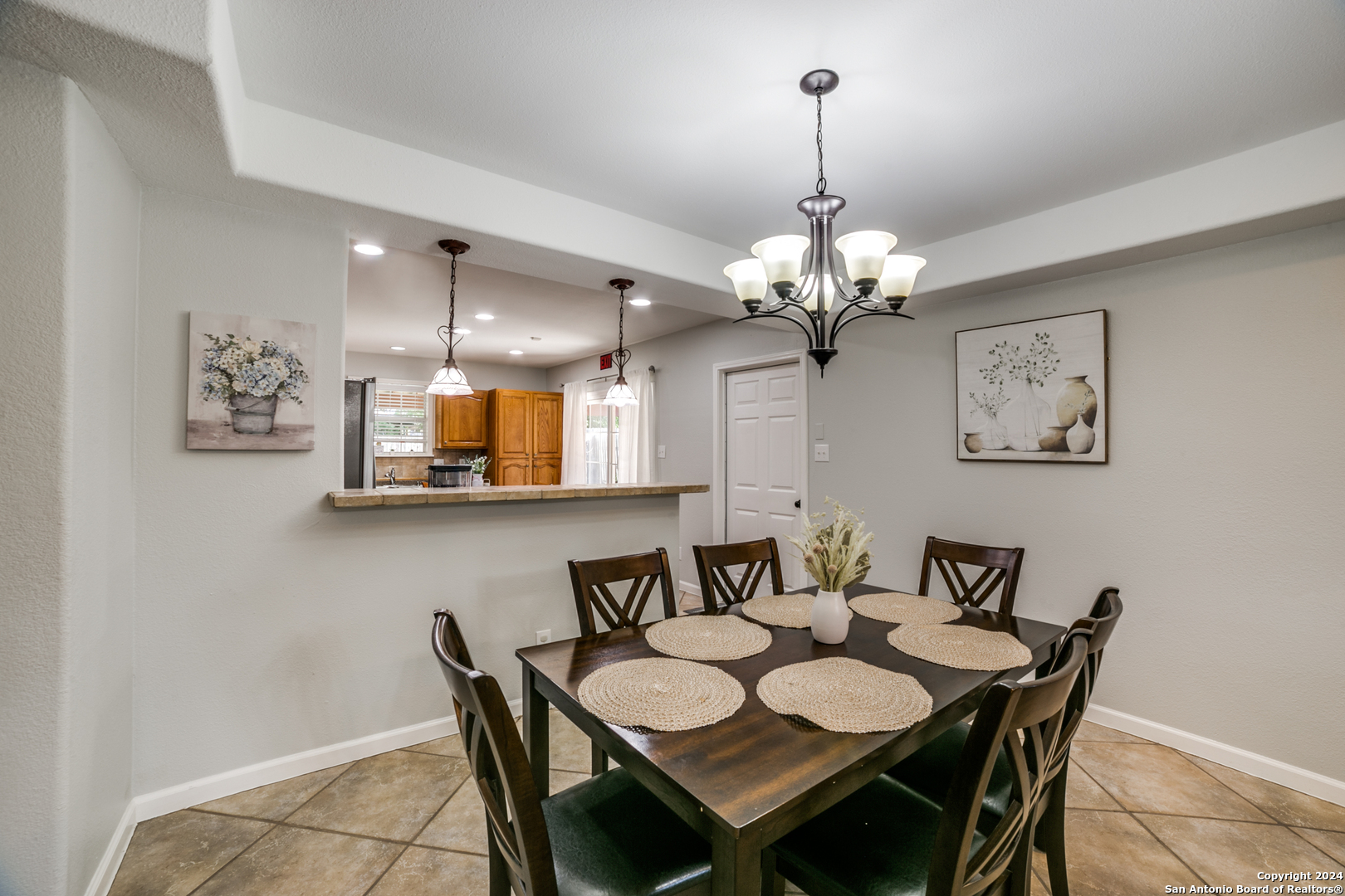 1131 Alametos San Antonio TX 78201