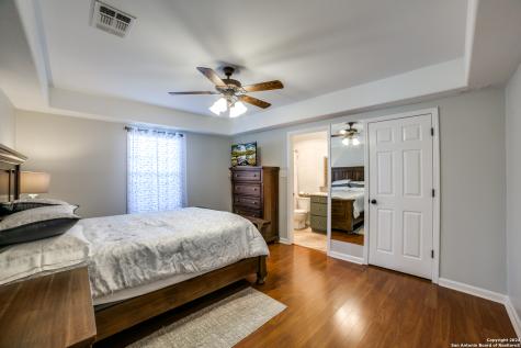 1131 Alametos San Antonio TX 78201