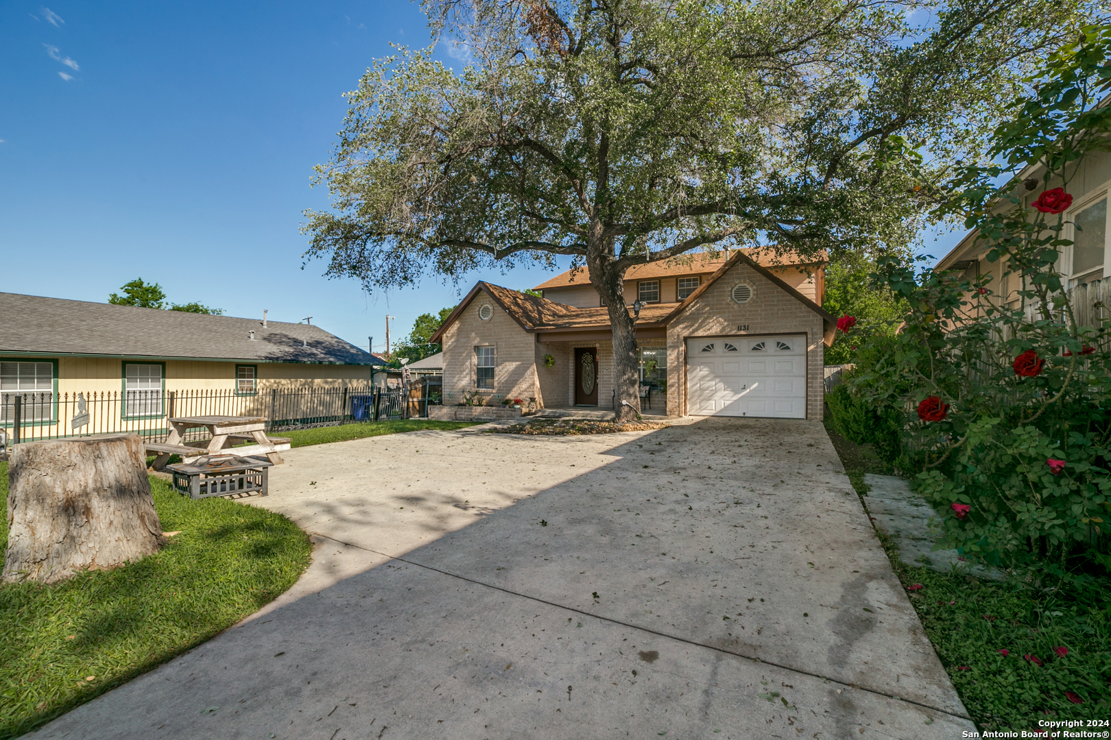 1131 Alametos San Antonio TX 78201