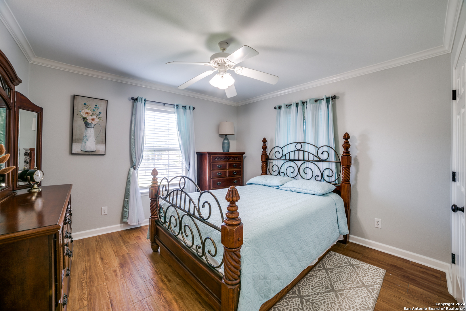 1131 Alametos San Antonio TX 78201