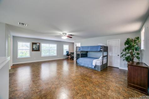 1131 Alametos San Antonio TX 78201