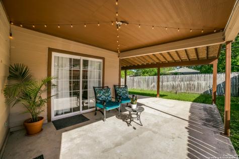 1131 Alametos San Antonio TX 78201