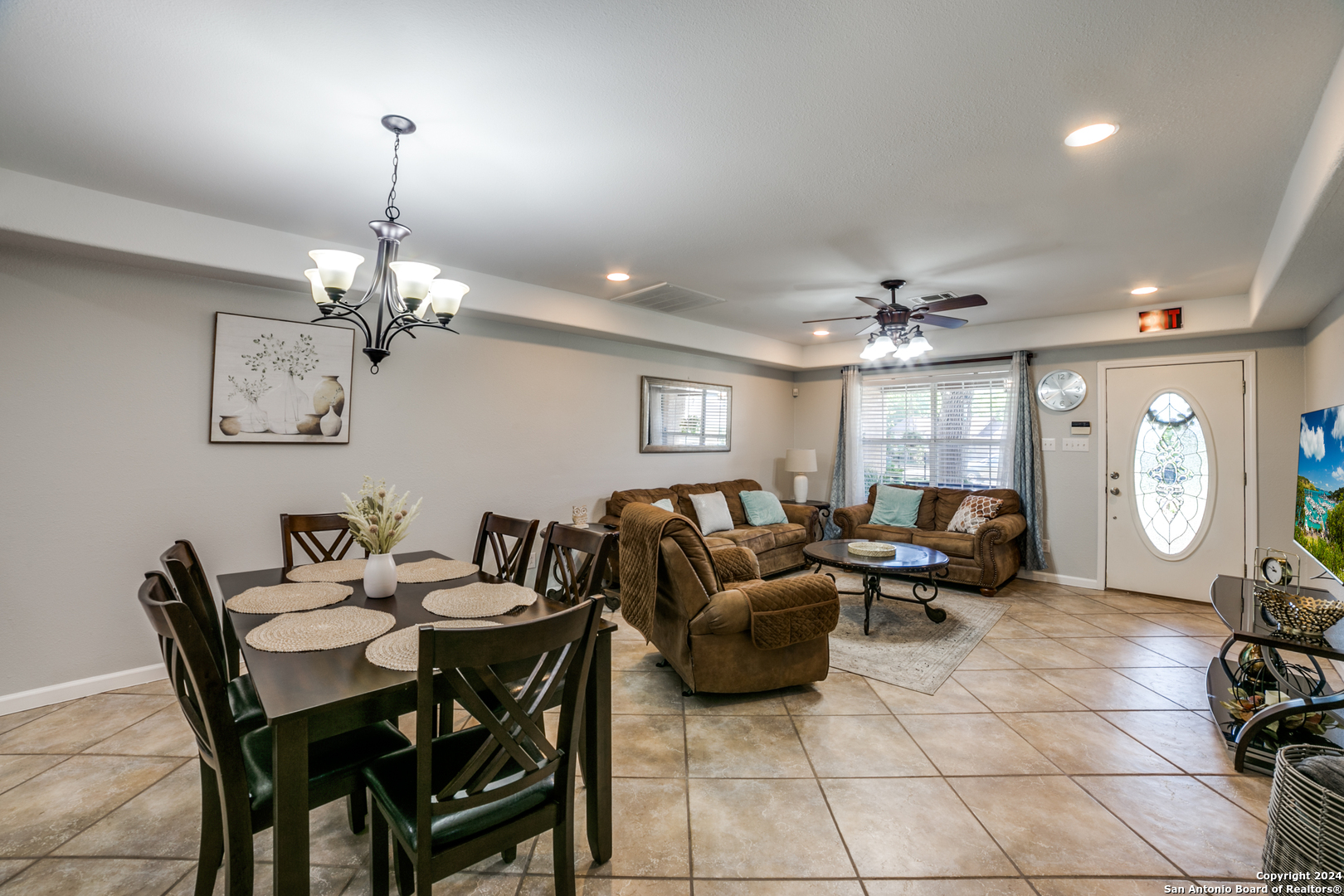 1131 Alametos San Antonio TX 78201
