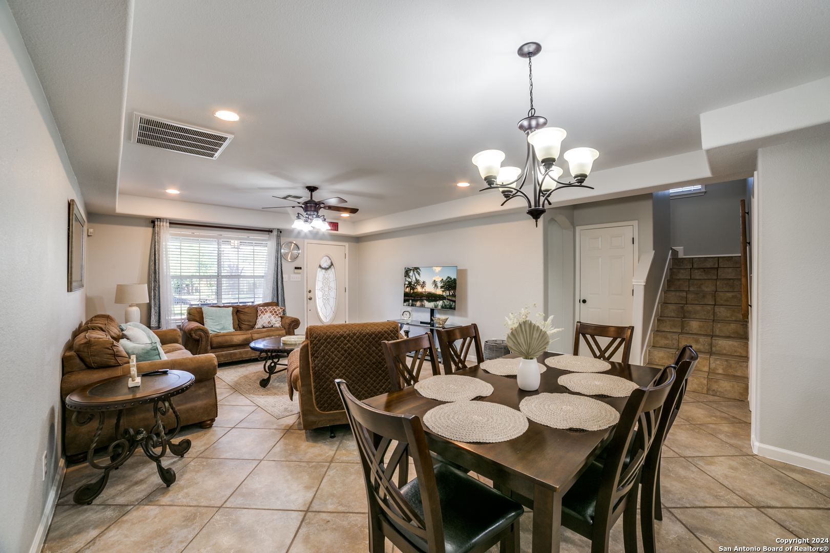 1131 Alametos San Antonio TX 78201