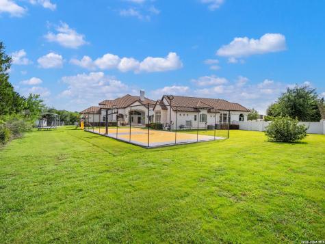 102 Wellesley Cove Shavano Park TX 78231