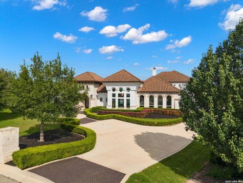 102 Wellesley Cove Shavano Park TX 78231