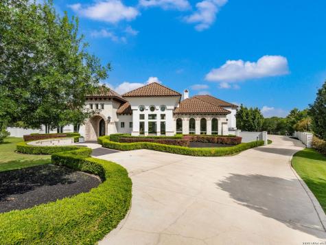 102 Wellesley Cove Shavano Park TX 78231