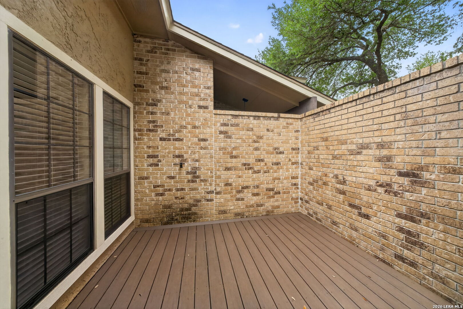 8926 Shady Leaf San Antonio TX 78254