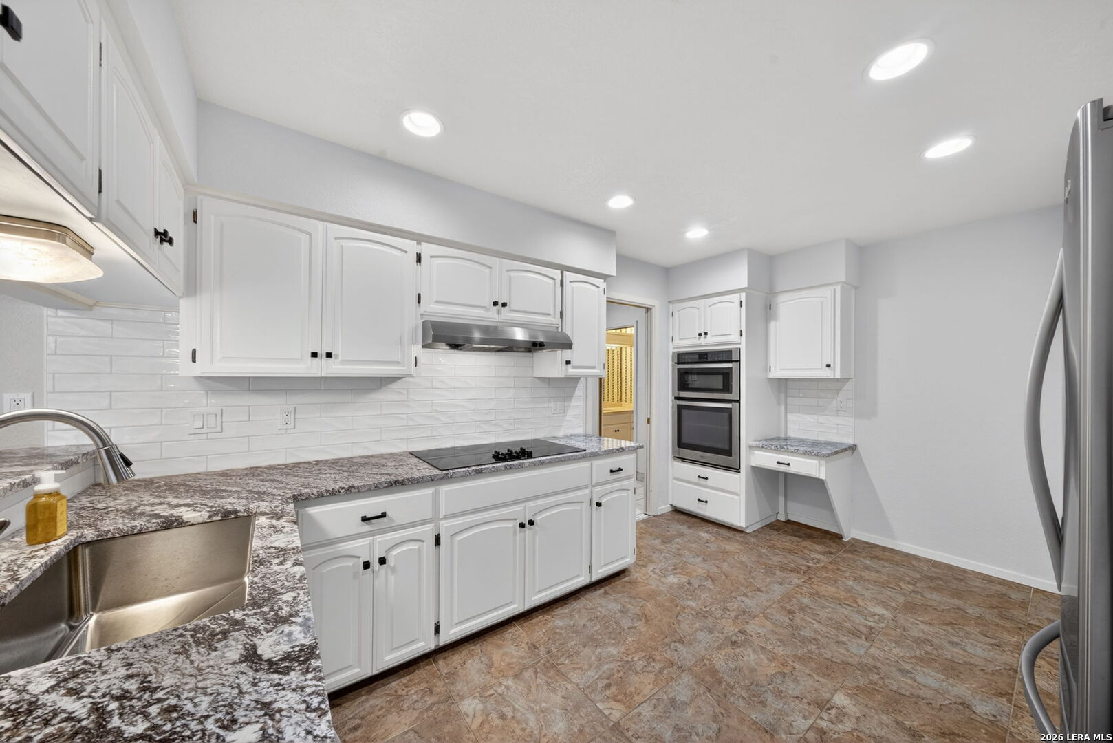 8926 Shady Leaf San Antonio TX 78254