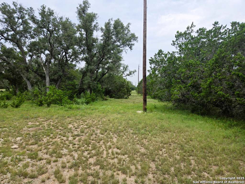 370 Pr 3502 Hondo TX 78861