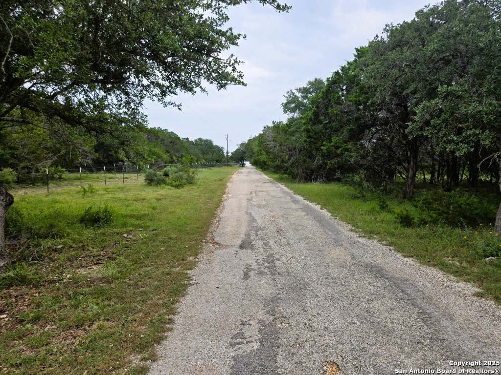 370 Pr 3502 Hondo TX 78861