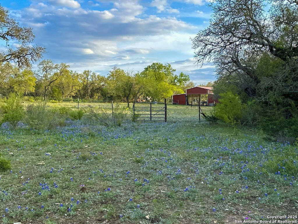 370 Pr 3502 Hondo TX 78861