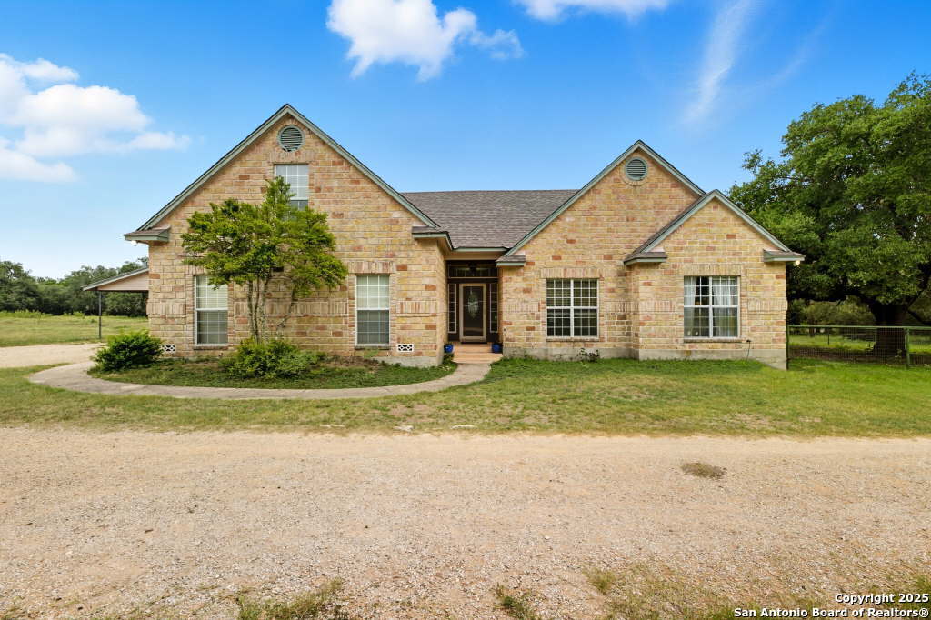 370 Pr 3502 Hondo TX 78861