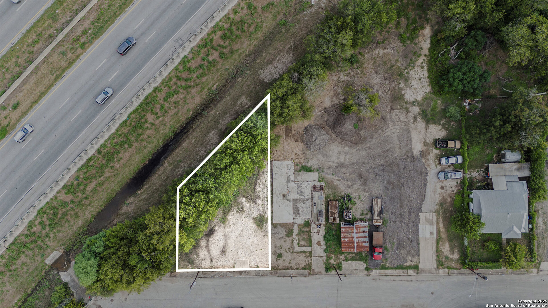242 Cardiff San Antonio TX 78220