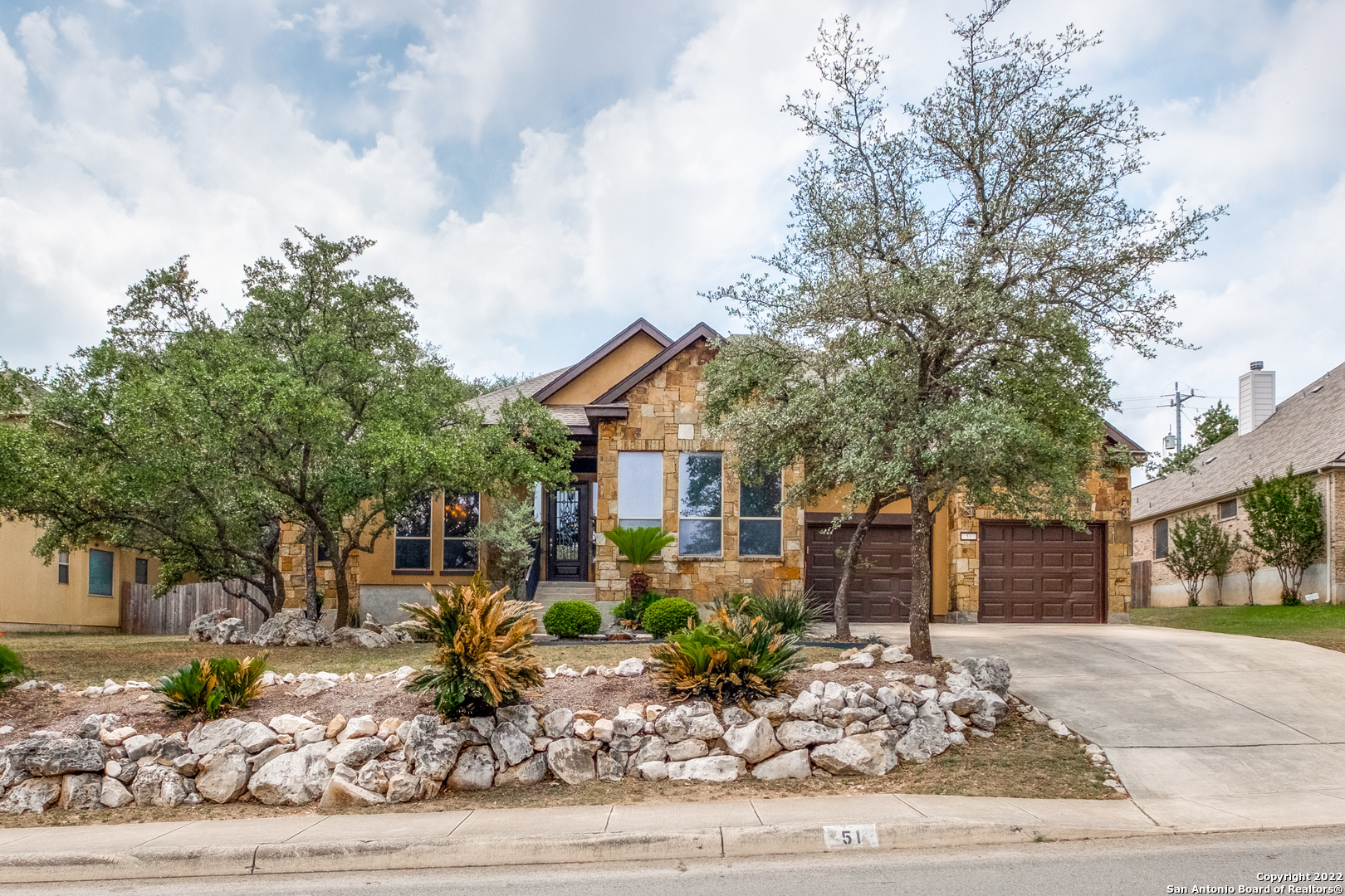 51 Sable Canyon San Antonio TX 78258