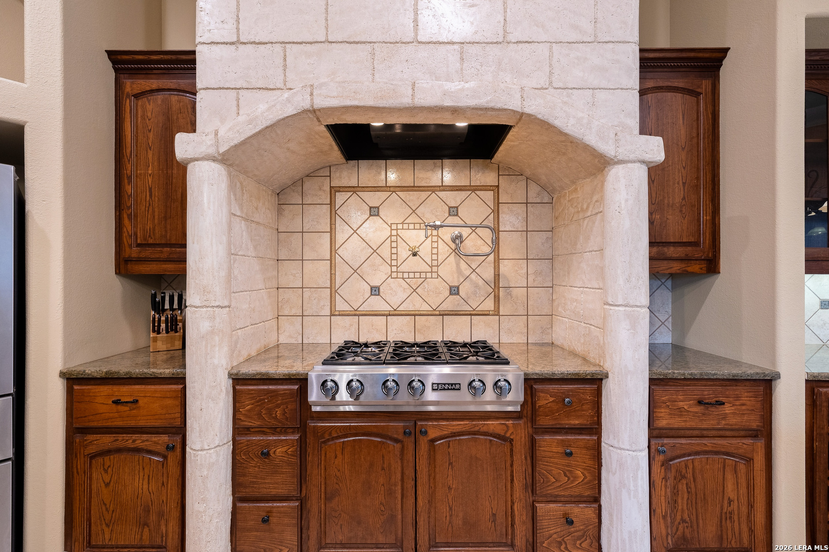 18875 Shadow Canyon Helotes TX 78023