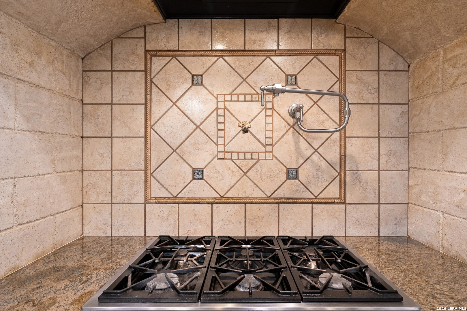 18875 Shadow Canyon Helotes TX 78023