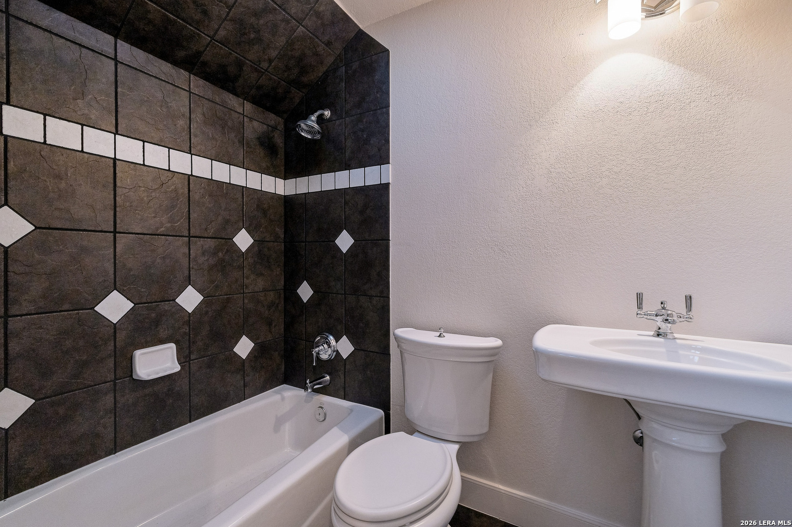 18875 Shadow Canyon Helotes TX 78023