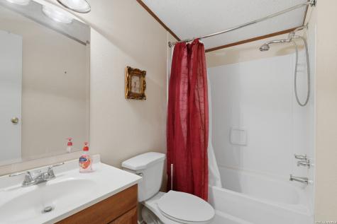 205 Creekview Floresville TX 78114