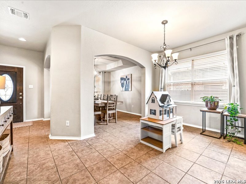 5527 Cross Pond San Antonio TX 78249