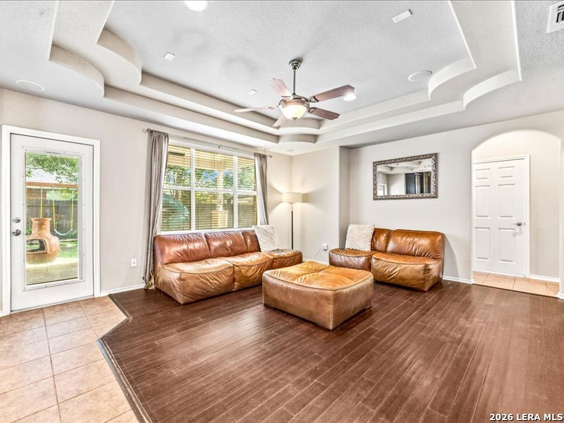 5527 Cross Pond San Antonio TX 78249
