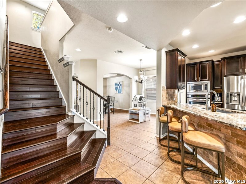 5527 Cross Pond San Antonio TX 78249