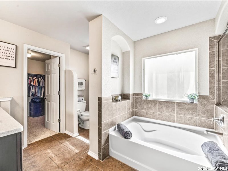 5527 Cross Pond San Antonio TX 78249