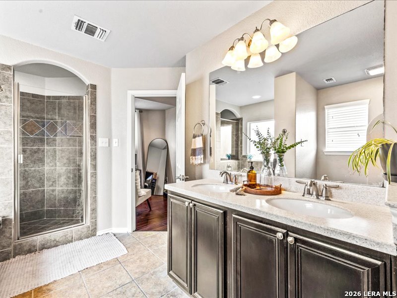 5527 Cross Pond San Antonio TX 78249