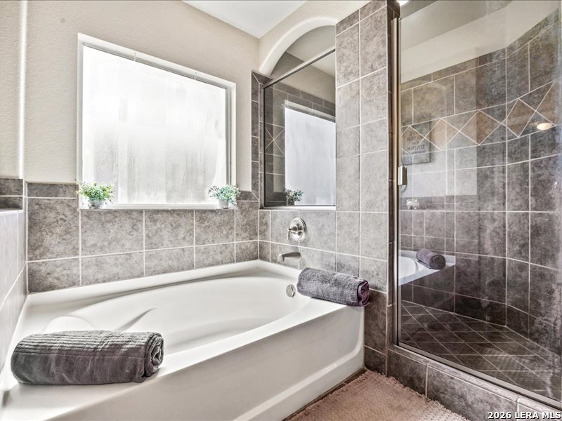 5527 Cross Pond San Antonio TX 78249