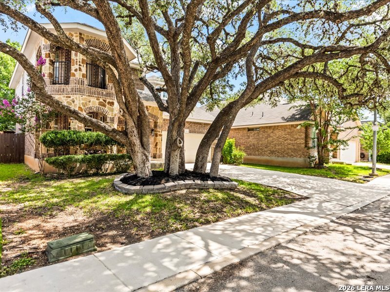 5527 Cross Pond San Antonio TX 78249
