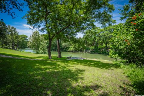 924 Gruene Spring New Braunfels TX 78130