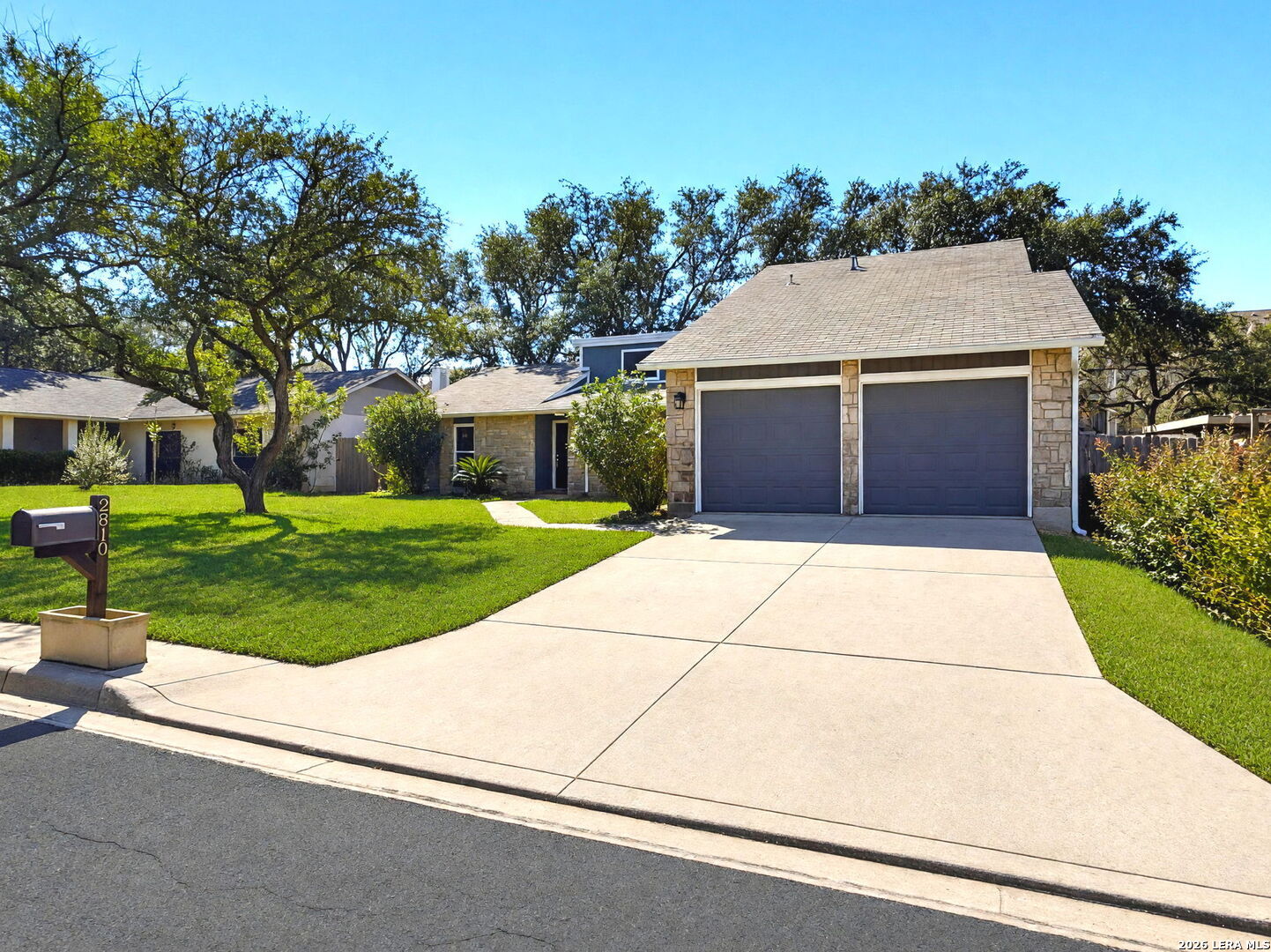 2810 Rocky Oak Street San Antonio TX 78232