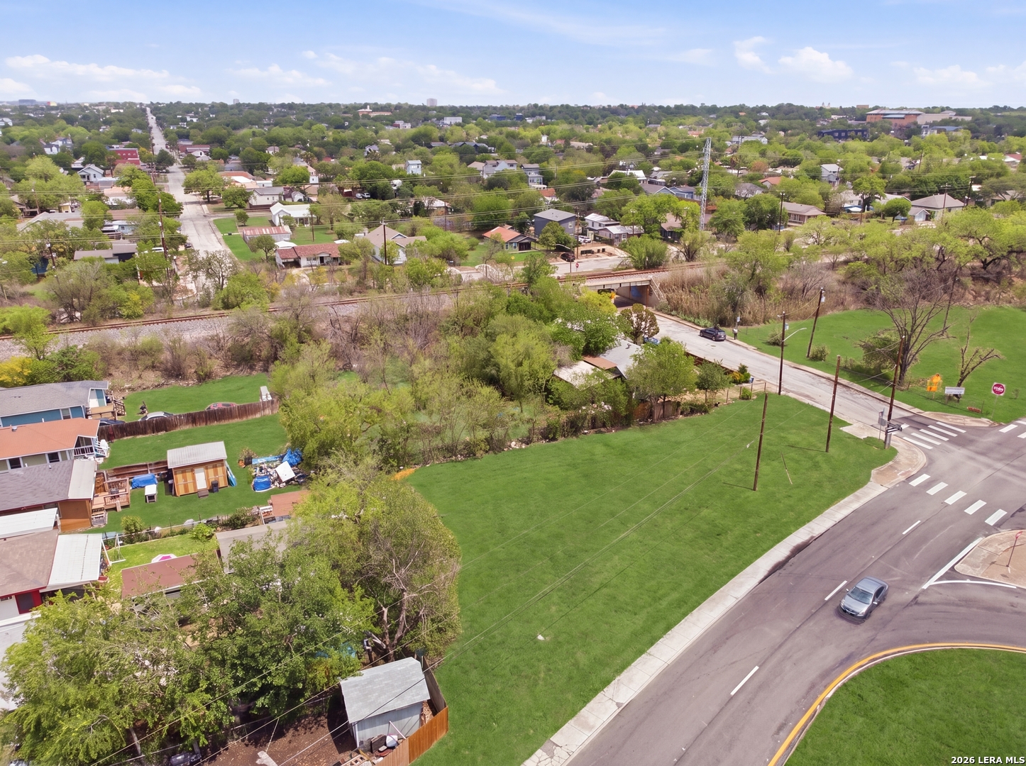 1415,1417,1501 S Pine Street San Antonio TX 78210