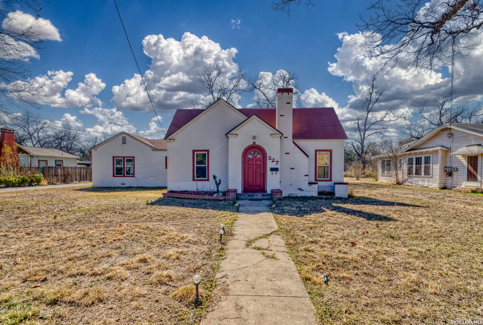 227 Mueller Uvalde TX 78801