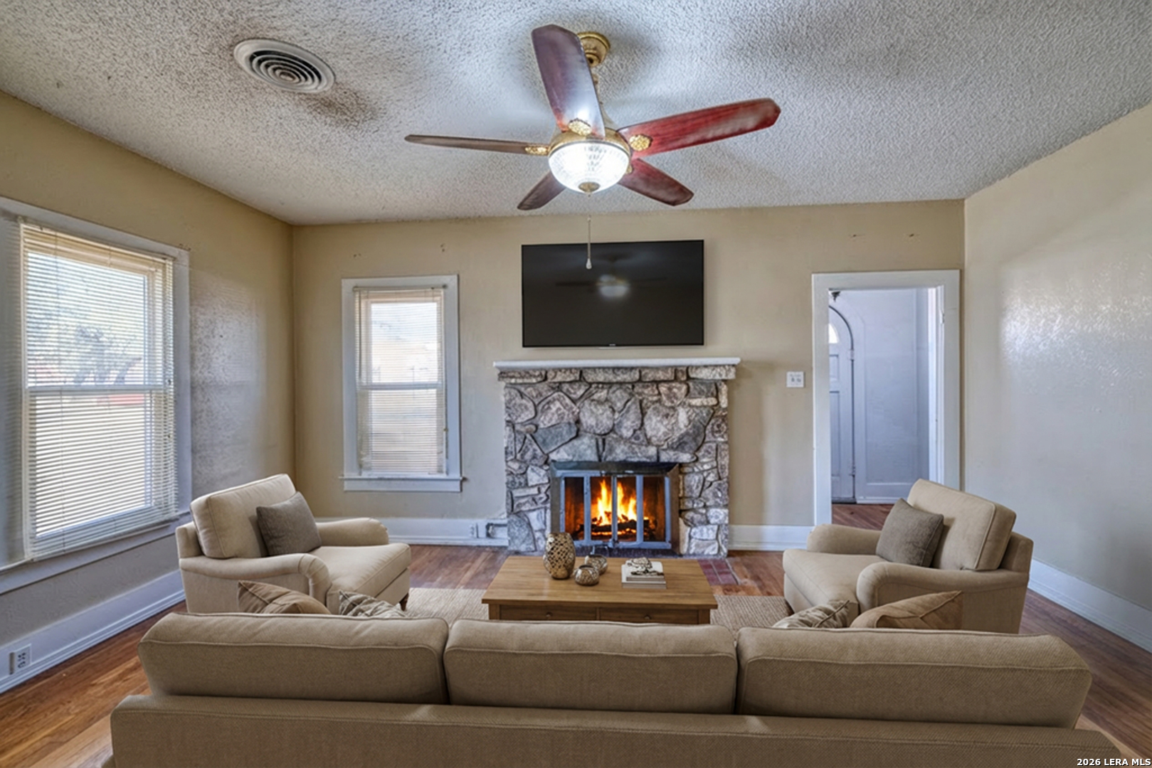 227 Mueller Uvalde TX 78801