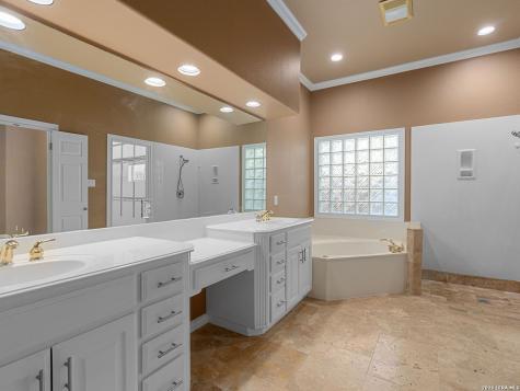 8426 Northview Pass Boerne TX 78015