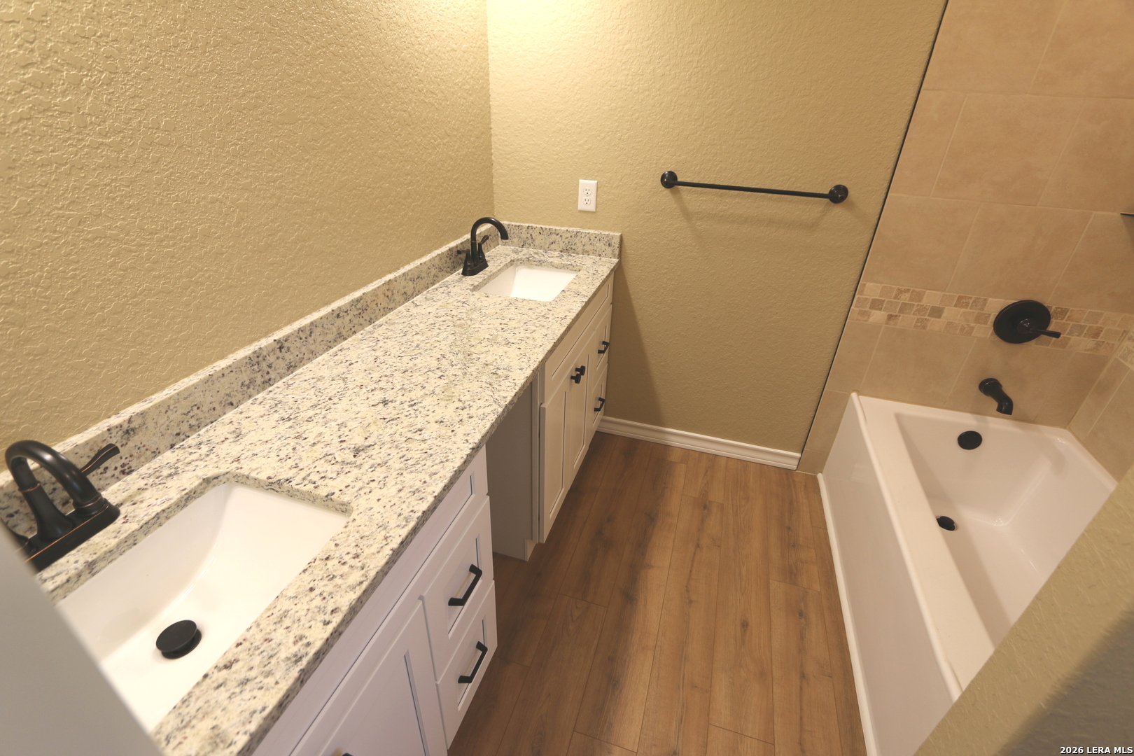 146 Hickory Run La Vernia TX 78121