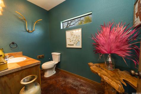 726 Tierra Linda Concan TX 78838