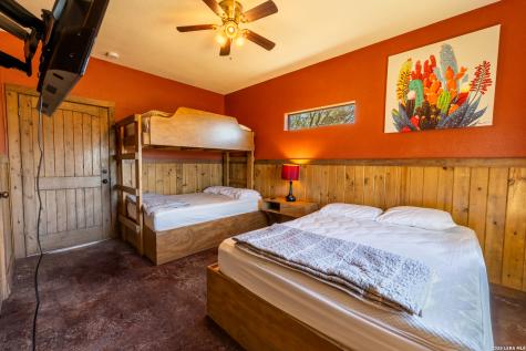 726 Tierra Linda Concan TX 78838