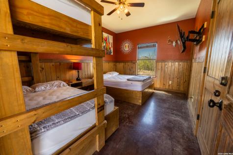 726 Tierra Linda Concan TX 78838