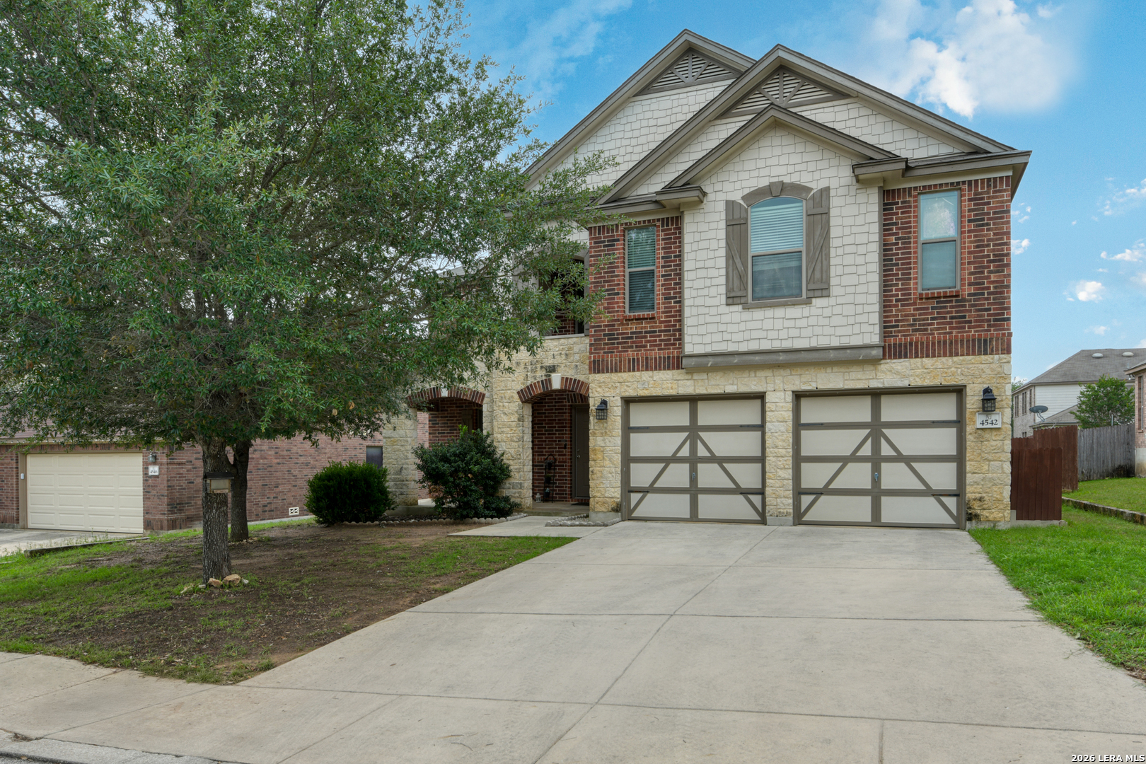 4542 Echo Grove San Antonio TX 78259