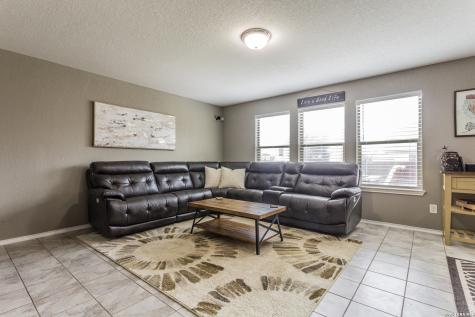 4542 Echo Grove San Antonio TX 78259