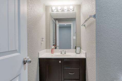 4542 Echo Grove San Antonio TX 78259