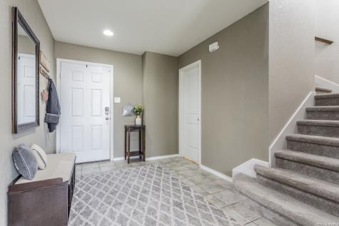 4542 Echo Grove San Antonio TX 78259