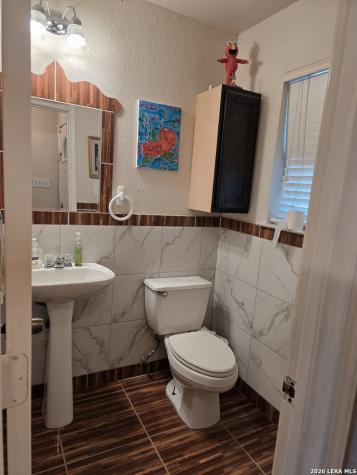26 Beacon Bay San Antonio TX 78239