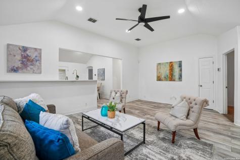 1722 Coxwold Court San Antonio TX 78245