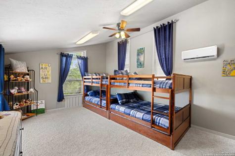 22 Indian Creek Loop Kerrville TX 78028