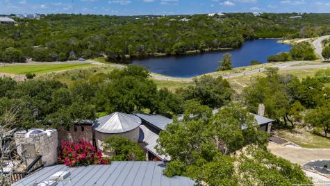 22 Indian Creek Loop Kerrville TX 78028
