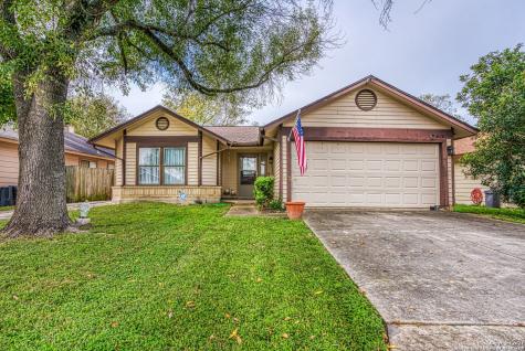 8618 Ridge Flower San Antonio TX 78239