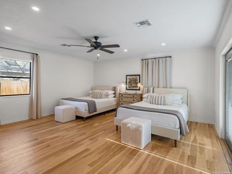 511 Olive Street Fredericksburg TX 78624